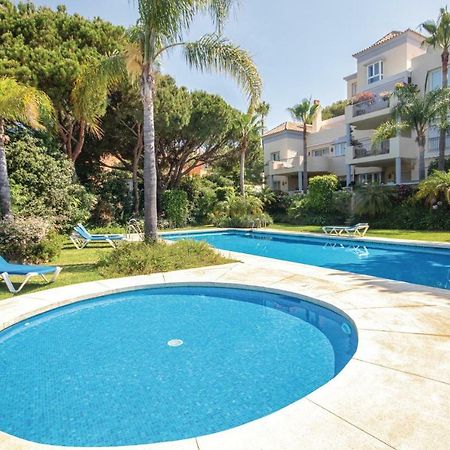 Beautiful Apartment In Marbella-Cabopino With 2 Bedrooms, Wifi And Outdoor Swimming Pool Zewnętrze zdjęcie