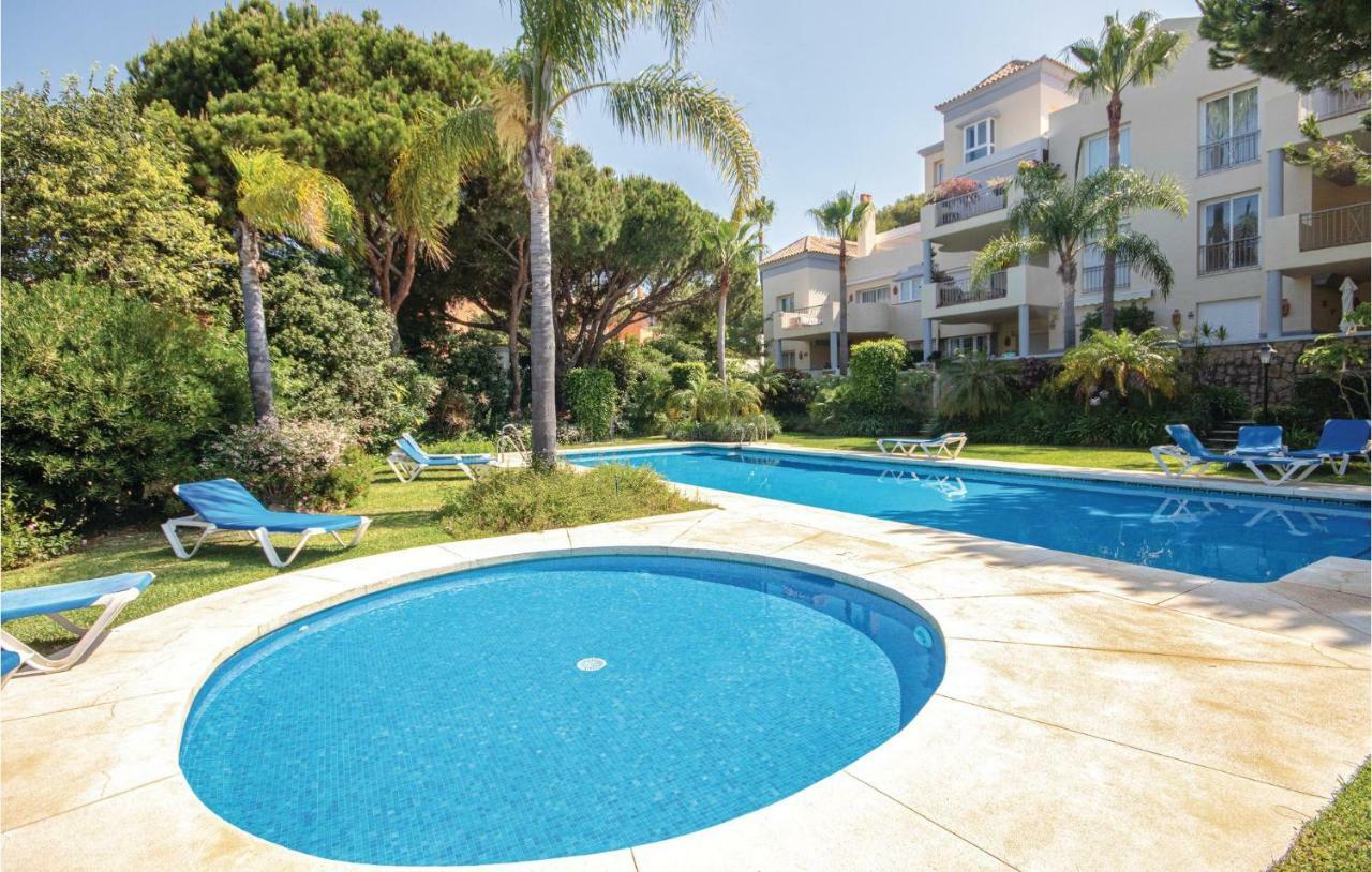 Beautiful Apartment In Marbella-Cabopino With 2 Bedrooms, Wifi And Outdoor Swimming Pool Zewnętrze zdjęcie